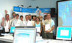 Выпускники АУЦ TRACE MODE июнь 2006